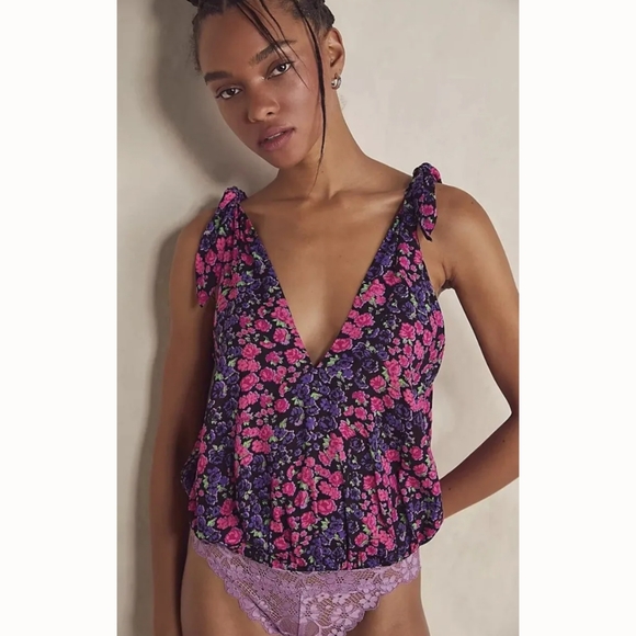 Free People Tops - FREE PEOPLE Bodysuit